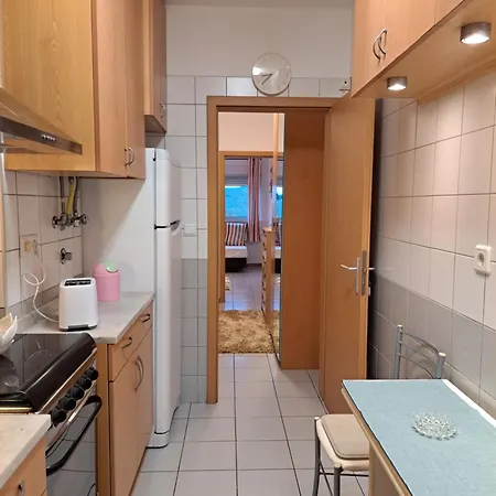 T0 Charmoso Apartamento Porto Salvo (Oeiras)